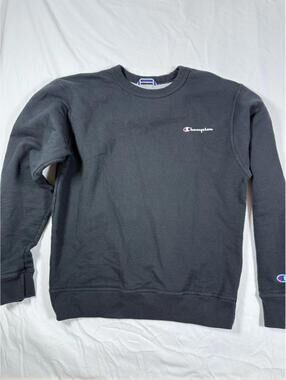 Champion Black Crewneck Sweatshirt Medium